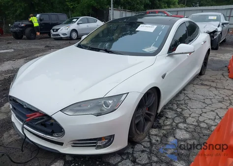 2013 Tesla Model S from USA, damaged, VIN 5YJSA1DP6DFP04116